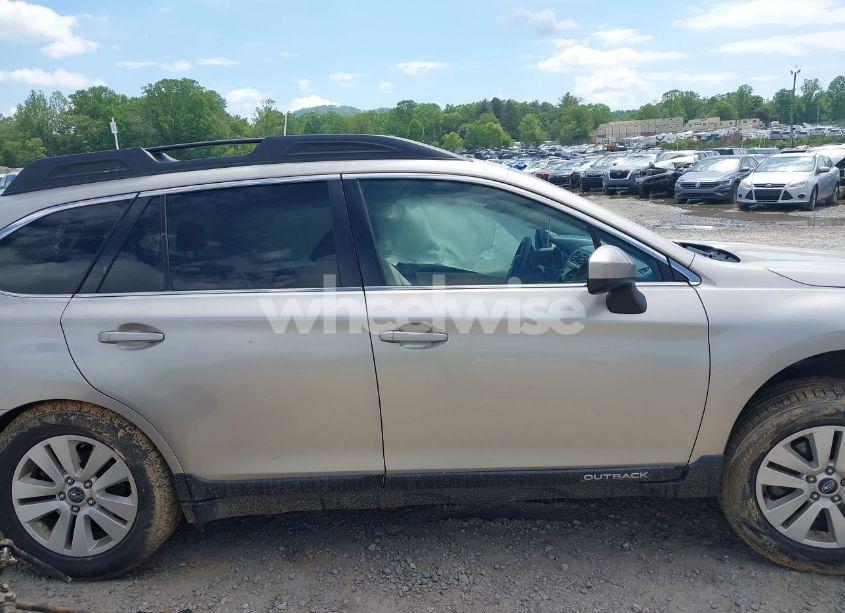 Photo 14 of 2019 Subaru Outback 2.5I PREMIUM (VIN 4S4BSAFC8K3282590)