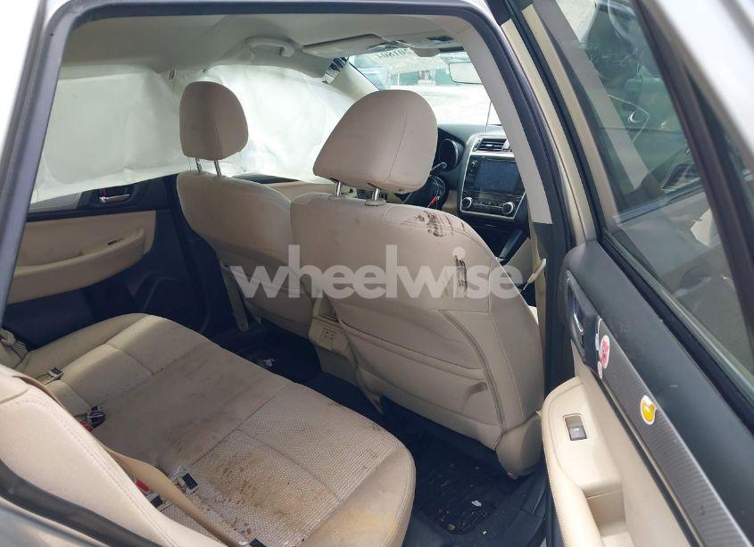 Photo 8 of 2019 Subaru Outback 2.5I PREMIUM (VIN 4S4BSAFC8K3282590)