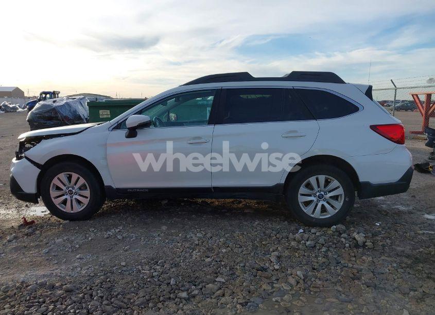 Photo 14 of 2018 Subaru Outback 2.5I PREMIUM (VIN 4S4BSAFC9J3279745)