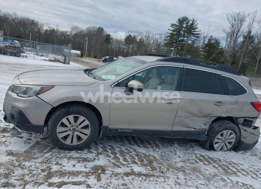 Photo 15 of 2019 Subaru Outback 2.5I PREMIUM (VIN 4S4BSAFC9K3274224)
