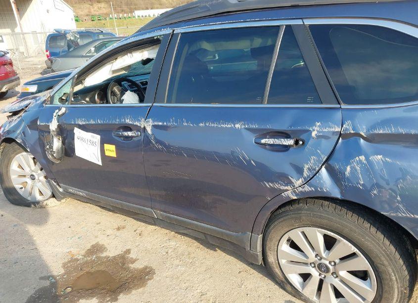 Photo 13 of 2016 Subaru Outback 2.5I PREMIUM (VIN 4S4BSAFCXG3304872)