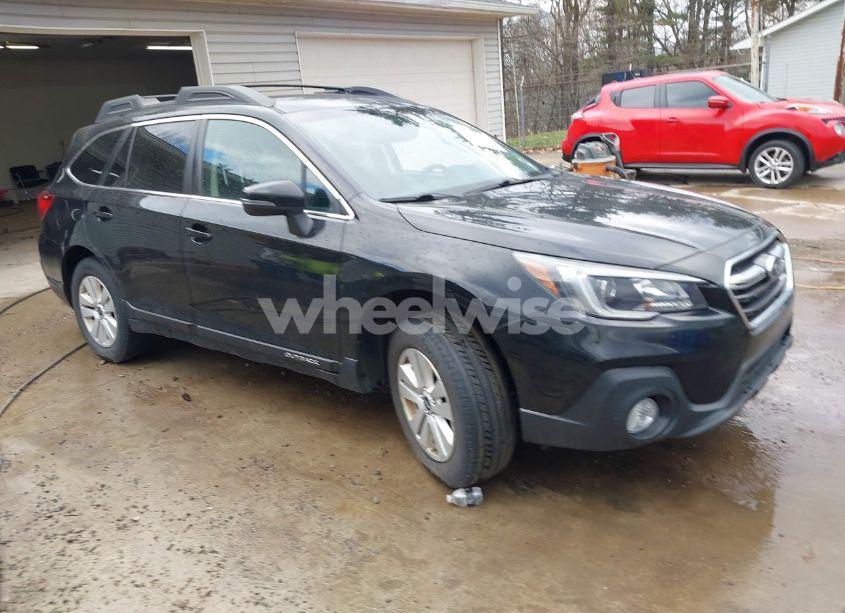 2019 Subaru Outback 2.5I PREMIUM (VIN 4S4BSAFCXK3273454) main photo