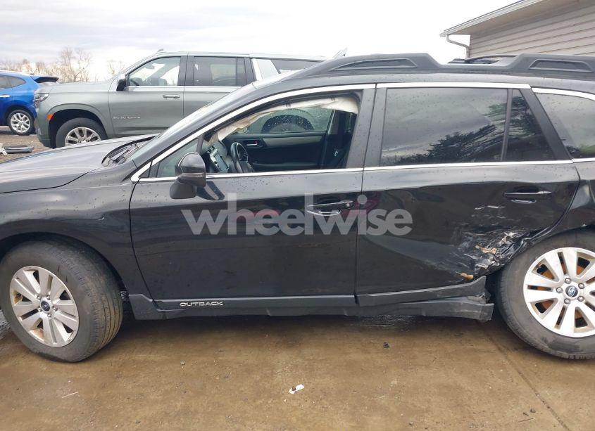 Photo 14 of 2019 Subaru Outback 2.5I PREMIUM (VIN 4S4BSAFCXK3273454)