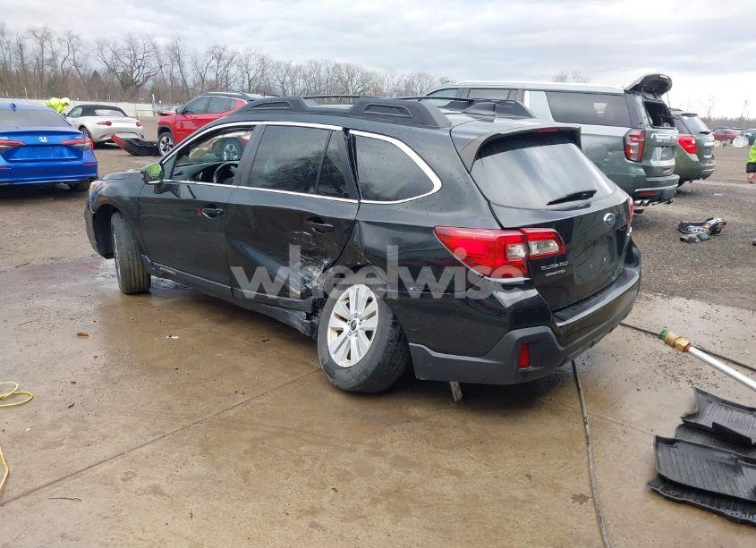 Photo 3 of 2019 Subaru Outback 2.5I PREMIUM (VIN 4S4BSAFCXK3273454)