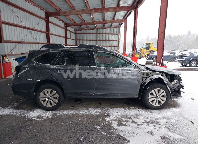 Photo 14 of 2019 Subaru Outback 2.5I PREMIUM (VIN 4S4BSAHC2K3243376)