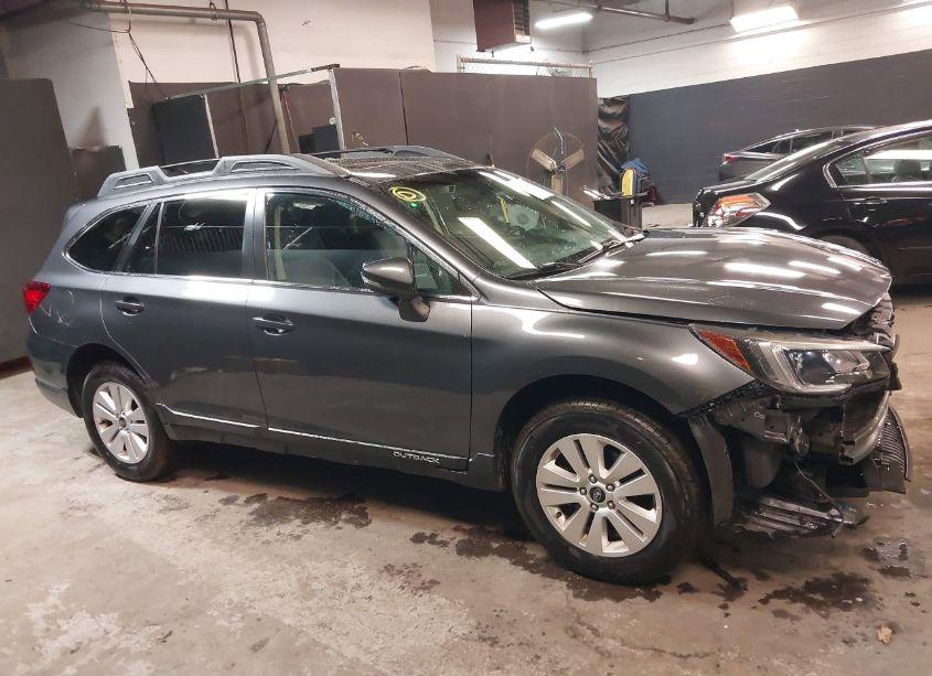 Photo 14 of 2018 Subaru Outback 2.5I PREMIUM (VIN 4S4BSAHC3J3263909)