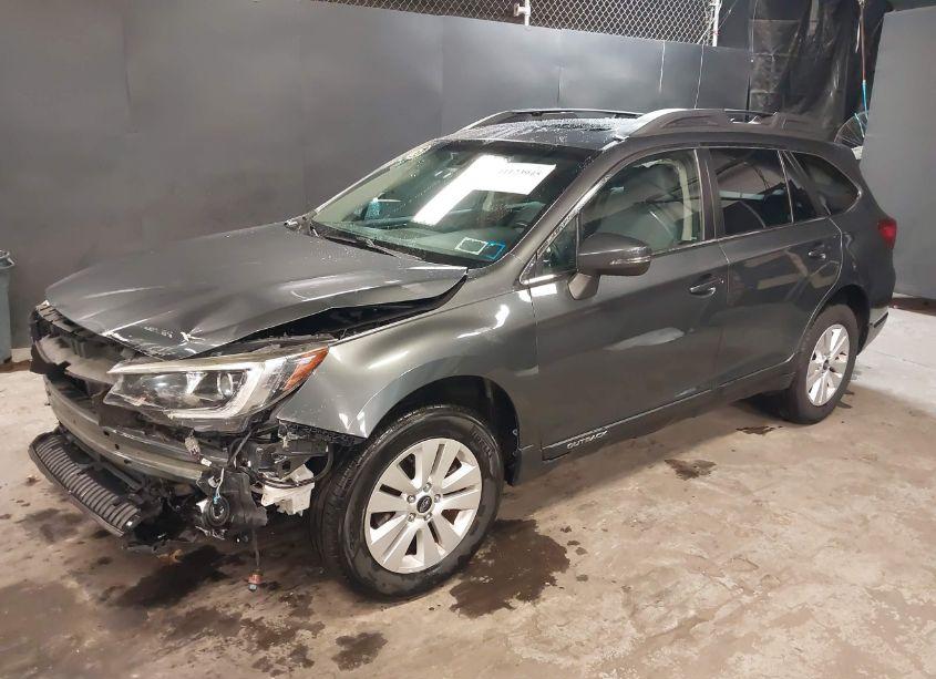 Photo 2 of 2018 Subaru Outback 2.5I PREMIUM (VIN 4S4BSAHC3J3263909)