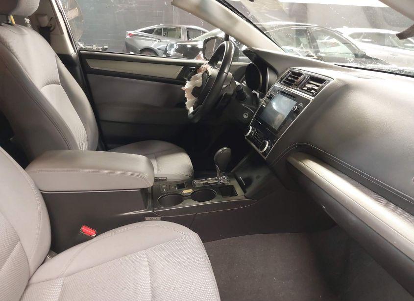 Photo 5 of 2018 Subaru Outback 2.5I PREMIUM (VIN 4S4BSAHC3J3263909)