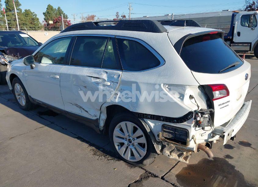 Photo 3 of 2019 Subaru Outback 2.5I PREMIUM (VIN 4S4BSAHC4K3237966)