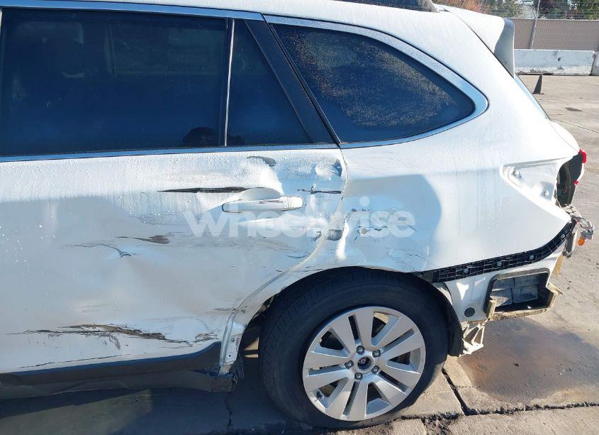 Photo 6 of 2019 Subaru Outback 2.5I PREMIUM (VIN 4S4BSAHC4K3237966)