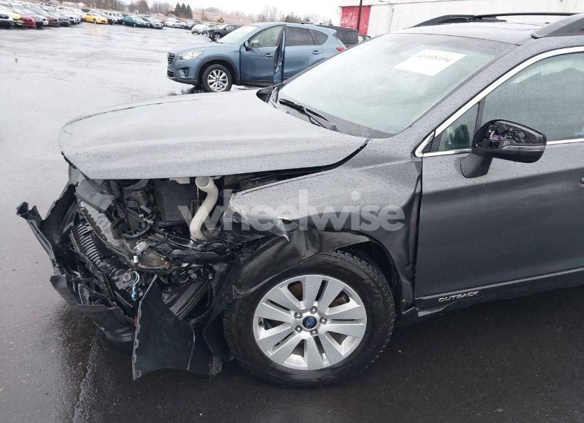 Photo 18 of 2019 Subaru Outback 2.5I PREMIUM (VIN 4S4BSAHC5K3251715)