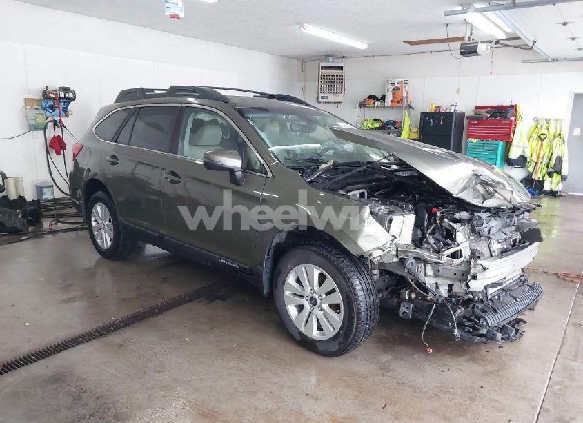 2019 Subaru Outback 2.5I PREMIUM (VIN 4S4BSAHC6K3217055) main photo