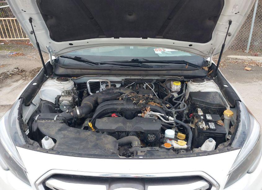 Photo 10 of 2019 Subaru Outback 2.5I PREMIUM (VIN 4S4BSAHC6K3350818)