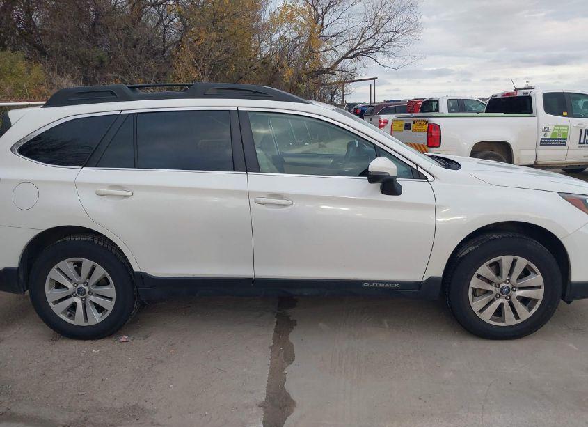Photo 13 of 2019 Subaru Outback 2.5I PREMIUM (VIN 4S4BSAHC6K3350818)