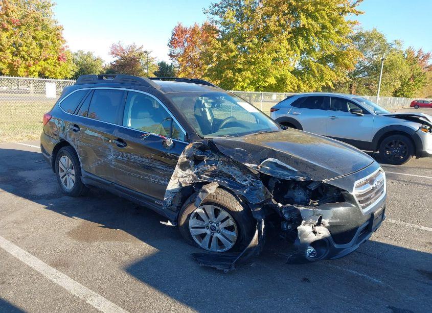 Photo 6 of 2019 Subaru Outback 2.5I PREMIUM (VIN 4S4BSAHC7K3380295)