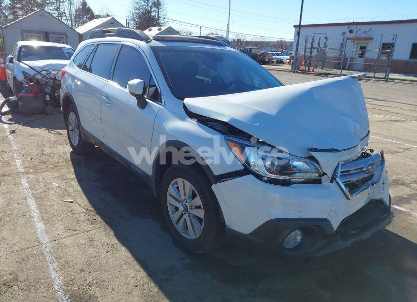 2017 Subaru Outback 2.5I PREMIUM (VIN 4S4BSAHC8H3223996) main photo