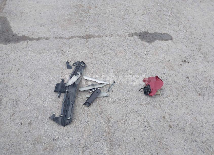 Photo 12 of 2017 Subaru Outback 2.5I PREMIUM (VIN 4S4BSAHC8H3401003)