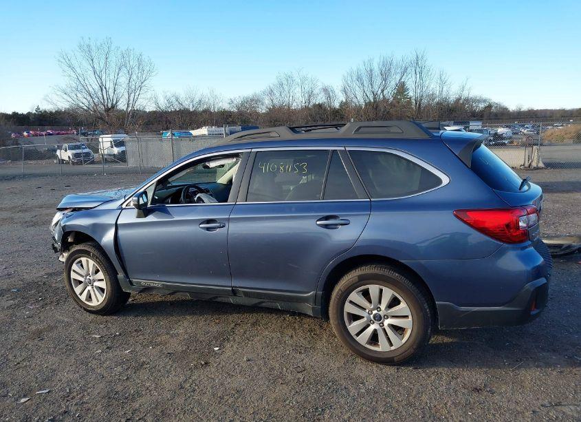 Photo 14 of 2018 Subaru Outback 2.5I PREMIUM (VIN 4S4BSAHC9J3368888)