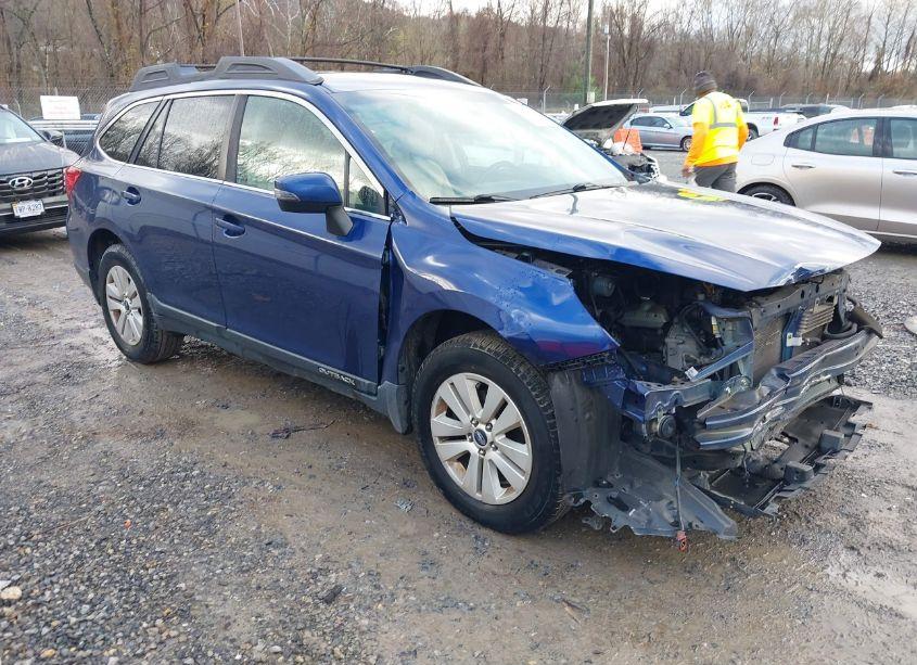 2017 Subaru Outback 2.5I PREMIUM (VIN 4S4BSAHCXH3314980) main photo