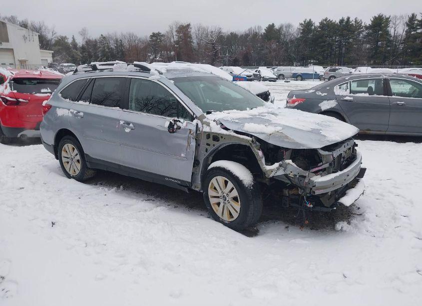 2019 Subaru Outback 2.5I PREMIUM (VIN 4S4BSAHCXK3373471) main photo