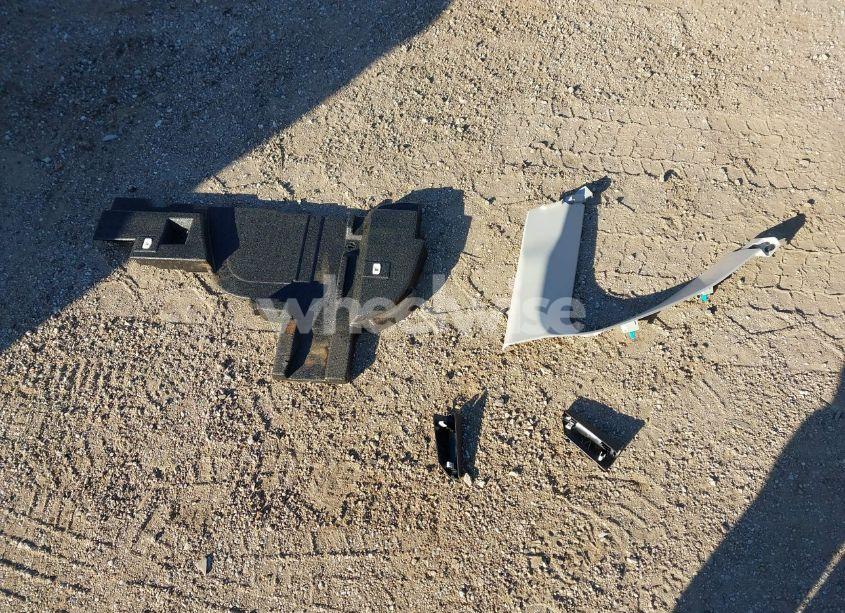 Photo 12 of 2016 Subaru Outback 2.5I LIMITED (VIN 4S4BSAJC2G3310477)