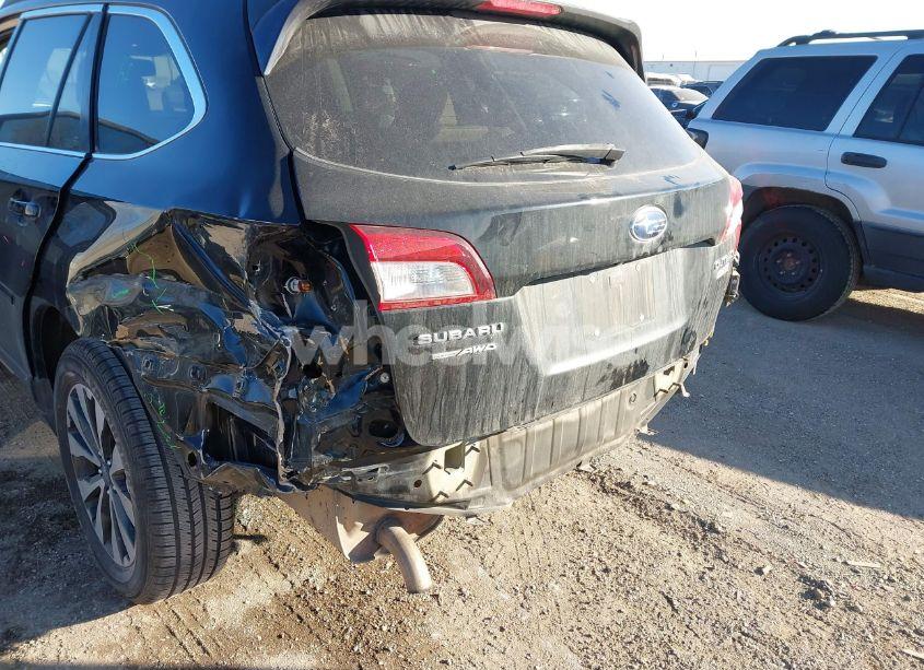 Photo 6 of 2016 Subaru Outback 2.5I LIMITED (VIN 4S4BSAJC2G3310477)