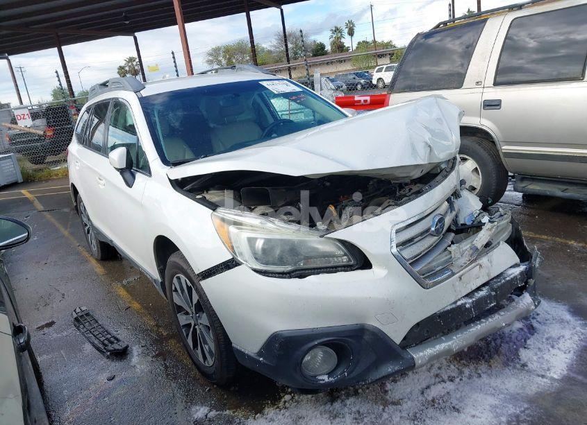 2016 Subaru Outback 2.5I LIMITED (VIN 4S4BSAJC2G3317445) main photo