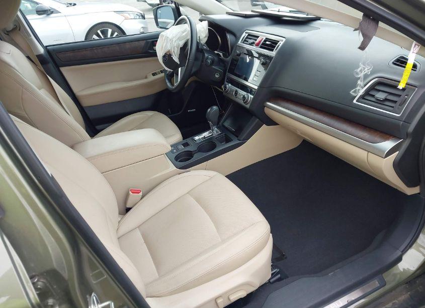 Photo 5 of 2016 Subaru Outback 2.5I LIMITED (VIN 4S4BSAJC7G3259350)