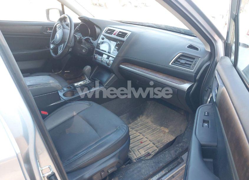 Photo 5 of 2016 Subaru Outback 2.5I LIMITED (VIN 4S4BSAJC8G3302660)