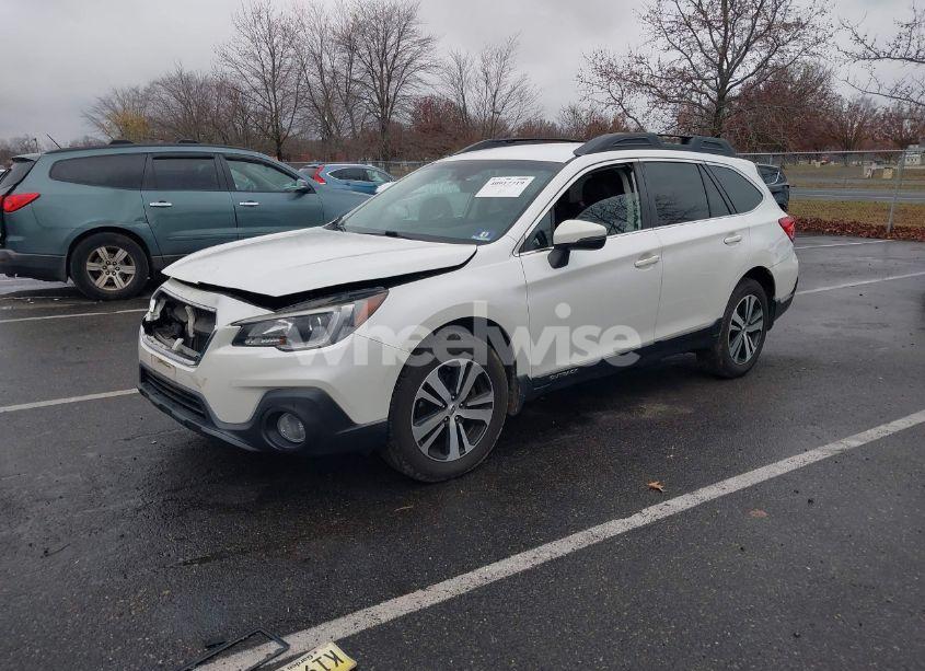 Photo 2 of 2019 Subaru Outback 2.5I LIMITED (VIN 4S4BSAJC8K3353410)