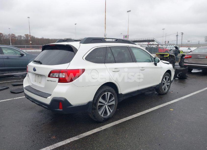 Photo 4 of 2019 Subaru Outback 2.5I LIMITED (VIN 4S4BSAJC8K3353410)
