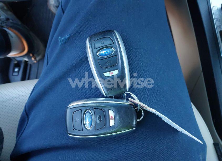 Photo 11 of 2017 Subaru Outback 2.5I LIMITED (VIN 4S4BSAKC1H3245220)