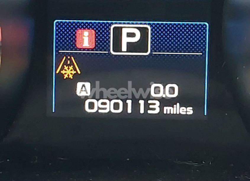 Photo 15 of 2018 Subaru Outback 2.5I LIMITED (VIN 4S4BSAKC1J3210828)