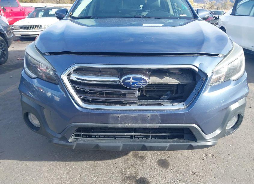 Photo 6 of 2018 Subaru Outback 2.5I LIMITED (VIN 4S4BSAKC6J3247826)