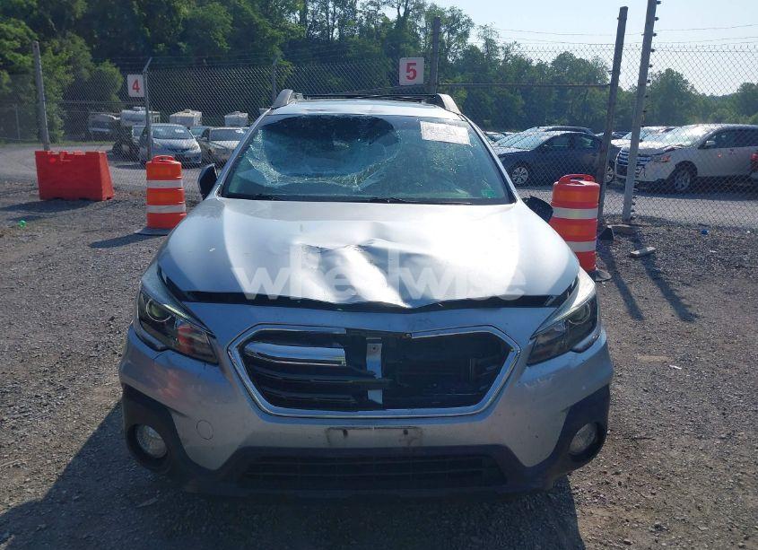 Photo 12 of 2018 Subaru Outback 2.5I LIMITED (VIN 4S4BSAKC6J3271155)