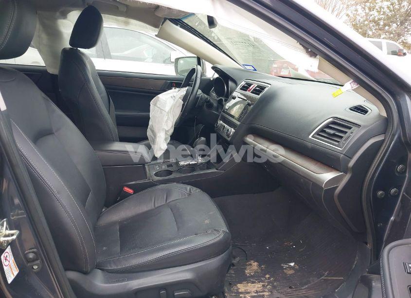 Photo 5 of 2017 Subaru Outback 2.5I LIMITED (VIN 4S4BSAKC8H3214434)