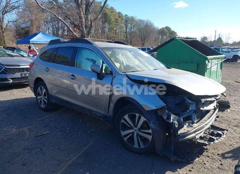 Photo 13 of 2018 Subaru Outback 2.5I LIMITED (VIN 4S4BSAKC8J3322686)