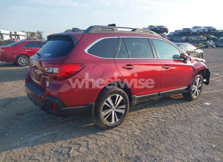 Photo 4 of 2018 Subaru Outback 2.5I LIMITED (VIN 4S4BSAKC9J3373551)