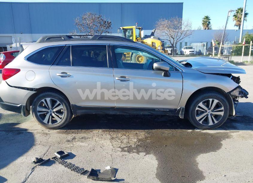Photo 14 of 2018 Subaru Outback 2.5I LIMITED (VIN 4S4BSAKCXJ3239888)
