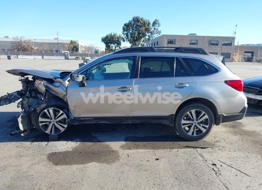 Photo 15 of 2018 Subaru Outback 2.5I LIMITED (VIN 4S4BSAKCXJ3239888)
