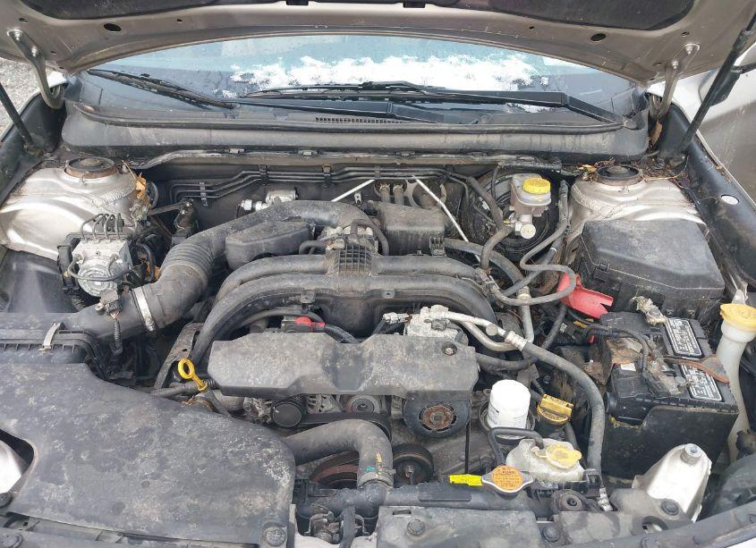 Photo 10 of 2016 Subaru Outback 2.5I LIMITED (VIN 4S4BSALC1G3346061)