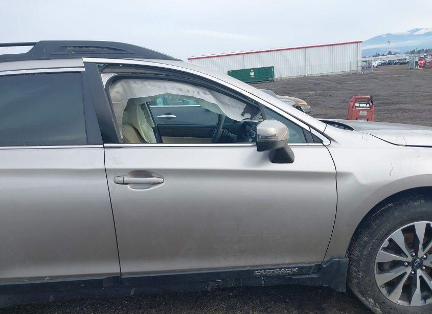 Photo 14 of 2016 Subaru Outback 2.5I LIMITED (VIN 4S4BSALC1G3346061)