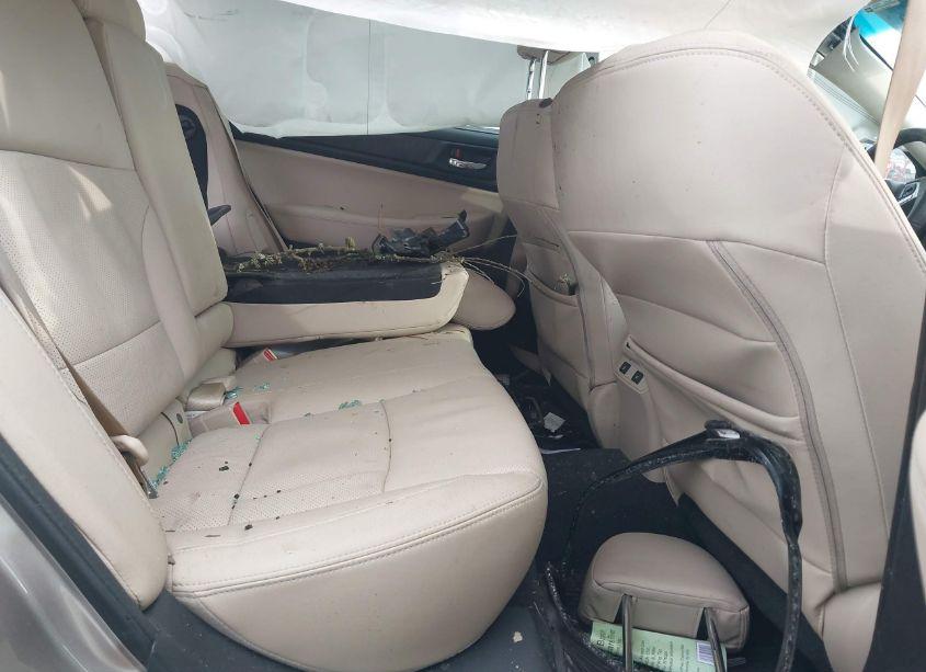 Photo 8 of 2016 Subaru Outback 2.5I LIMITED (VIN 4S4BSALC1G3346061)