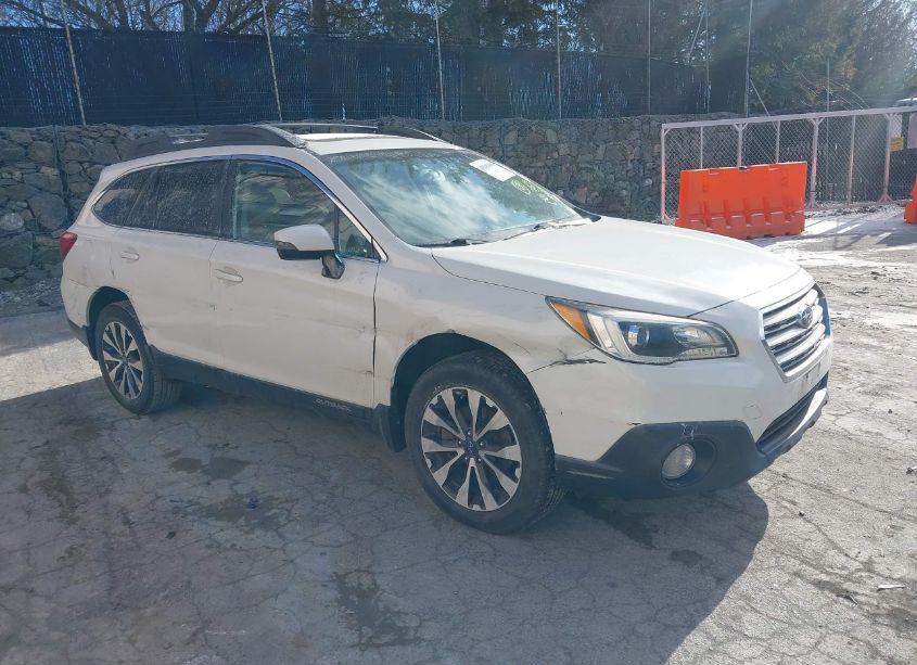 2016 Subaru Outback 2.5I LIMITED (VIN 4S4BSALC3G3254515) main photo