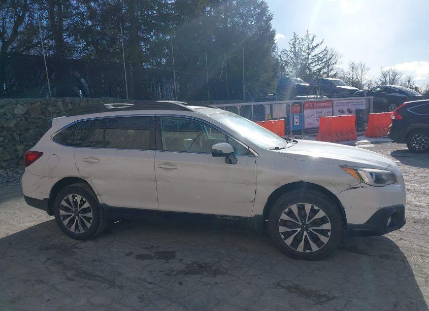 Photo 13 of 2016 Subaru Outback 2.5I LIMITED (VIN 4S4BSALC3G3254515)