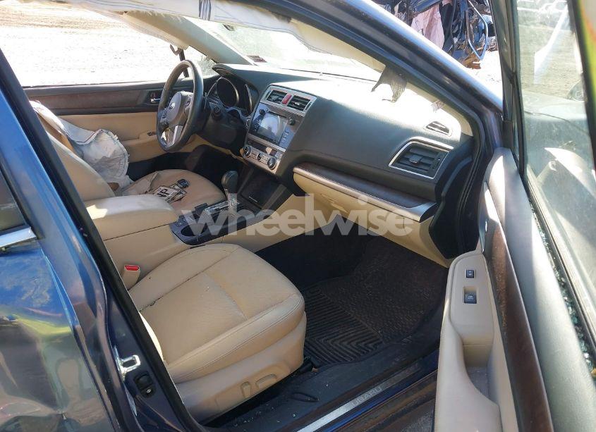 Photo 5 of 2015 Subaru Outback 2.5I LIMITED (VIN 4S4BSALC8F3224361)