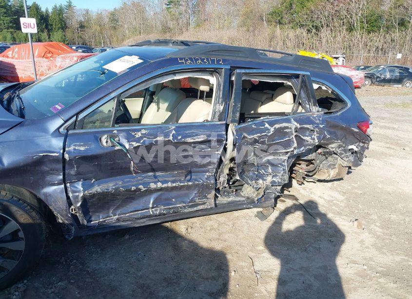 Photo 6 of 2015 Subaru Outback 2.5I LIMITED (VIN 4S4BSALC8F3224361)