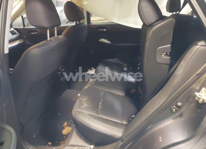 Photo 8 of 2016 Subaru Outback 2.5I LIMITED (VIN 4S4BSALC8G3311355)