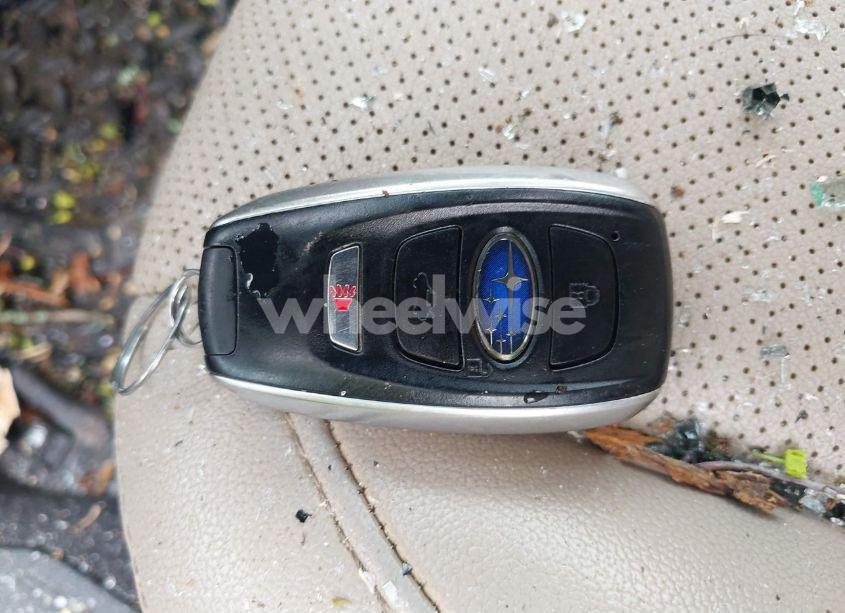 Photo 11 of 2016 Subaru Outback 2.5I LIMITED (VIN 4S4BSALC9G3242546)