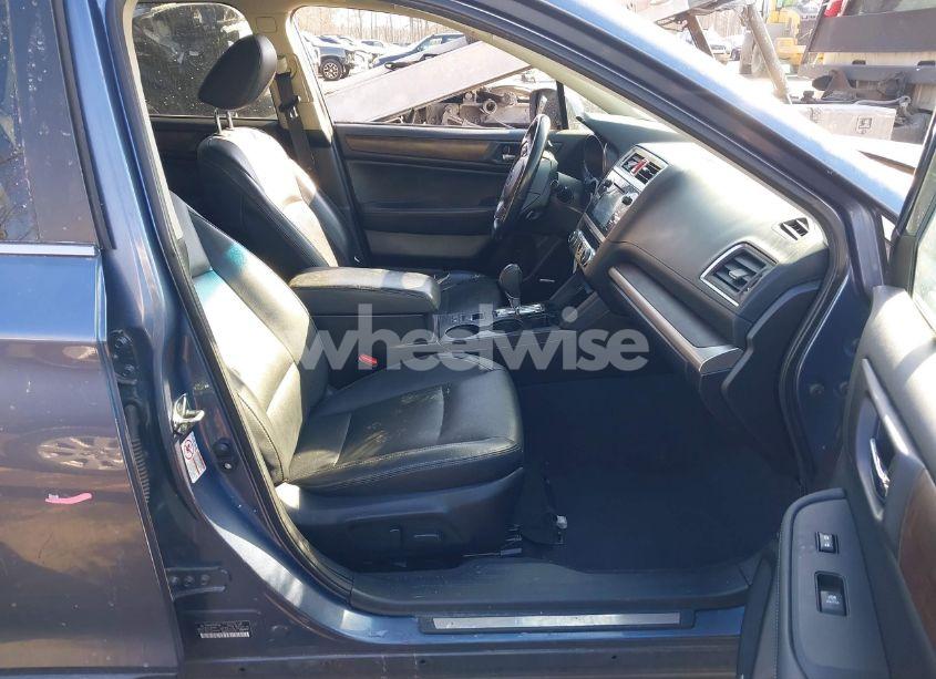 Photo 5 of 2016 Subaru Outback 2.5I LIMITED (VIN 4S4BSANC0G3242058)